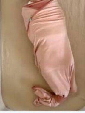 Taking Cara Babies B.E.S.T. Swaddle — Pink